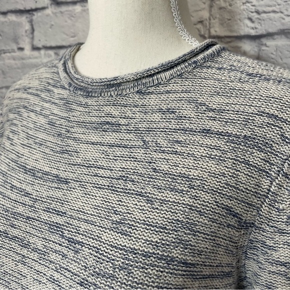 Chaps 3/4 Sleeve Crew Sweater with Ribbed Detailing Size Medium - Picture 4 of 9